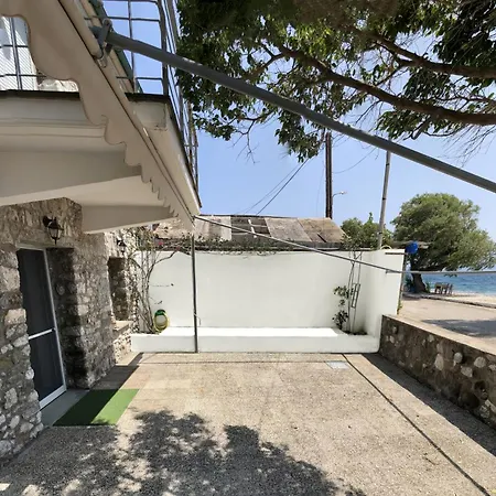Ianos Maisonette * Paralia Sergoulas
