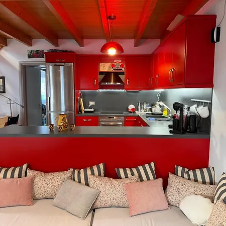 Ianos Maisonette *