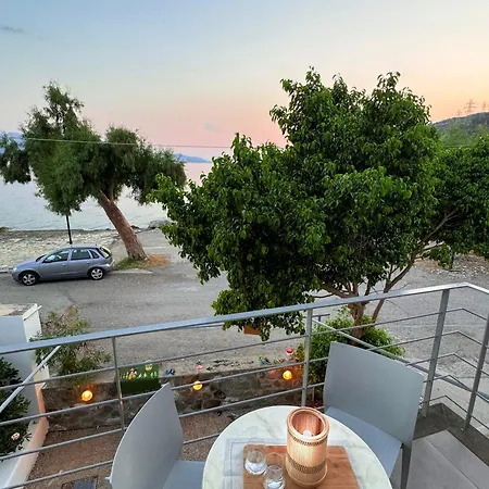Ianos Maisonette * Paralia Sergoulas