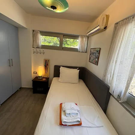 度假居 Ianos Maisonette *