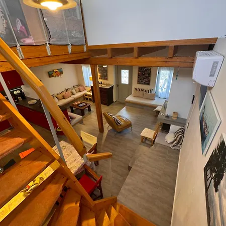 度假居 Ianos Maisonette