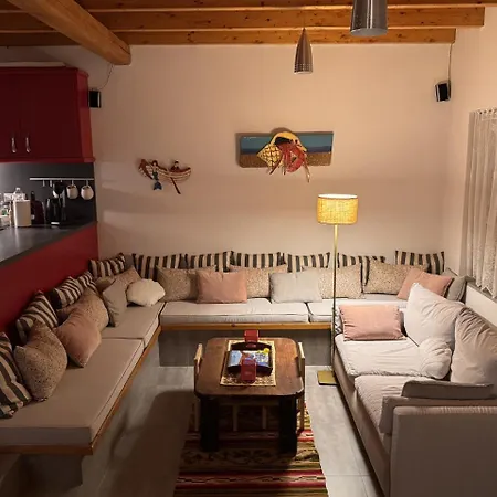 Ianos Maisonette