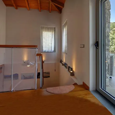 Ianos Maisonette * Paralia Sergoulas